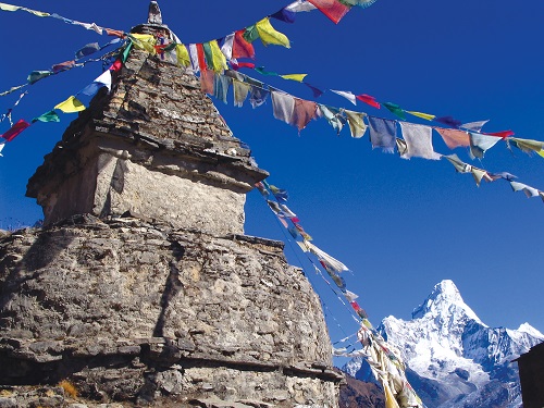 Everest Region Gets Assessed Ahead of Upcoming Tourism Season