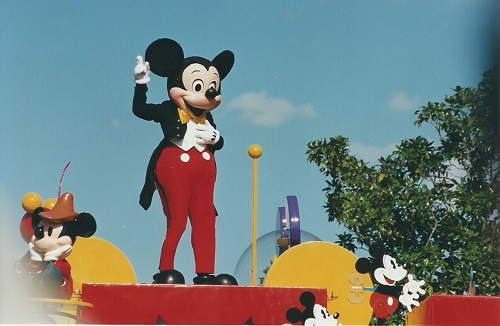 Mickey Mouse to Travel the Globe for His Birthday
